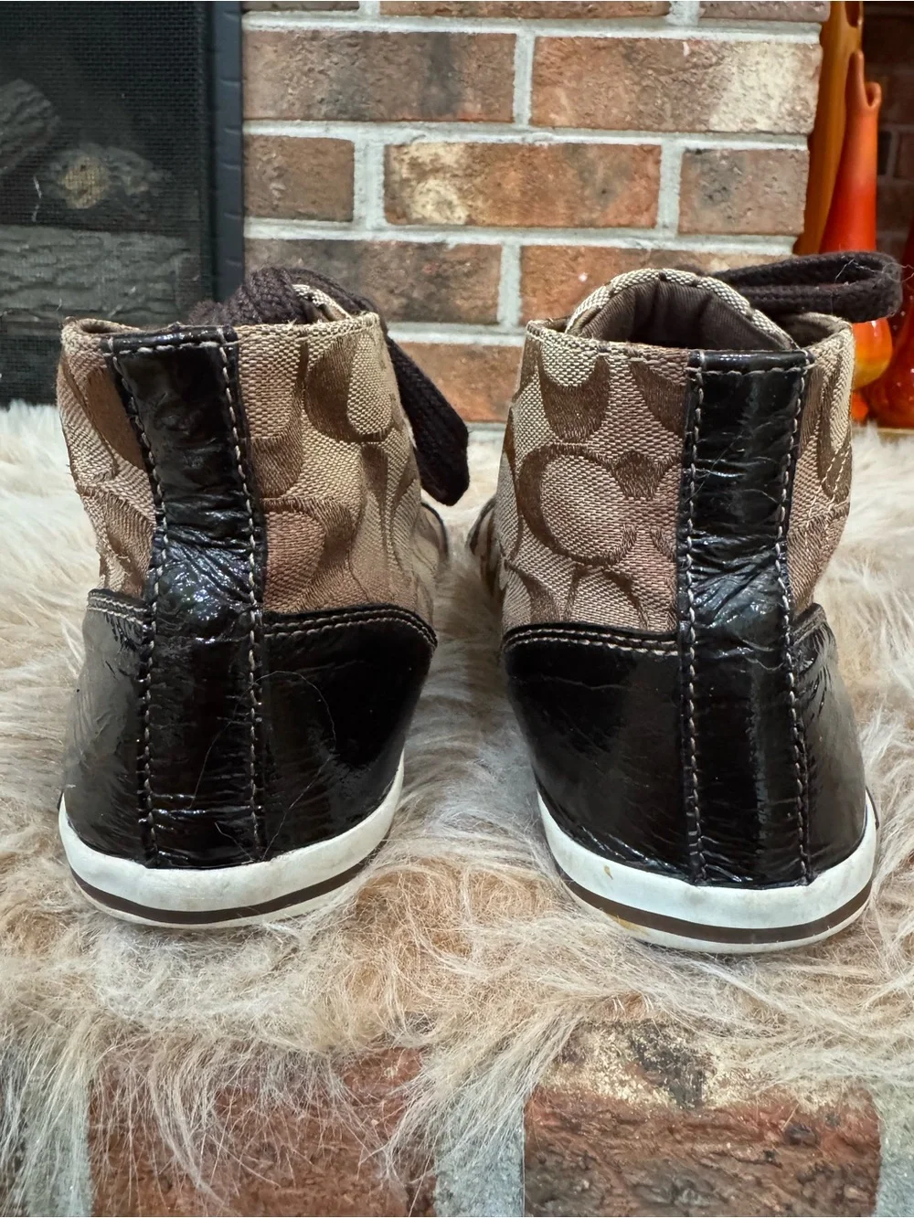 Coach Brown Signature High-Top Lace-up Sneakers Sz 7.5B